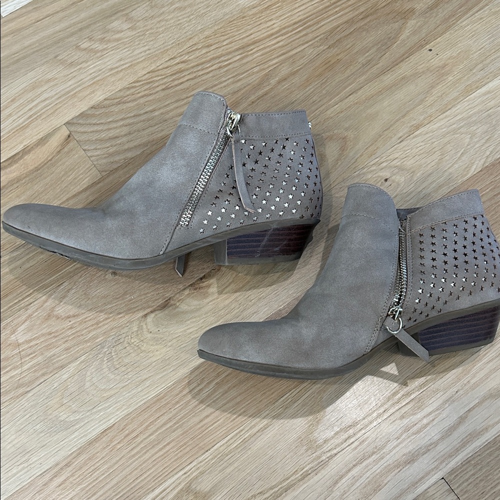 Sam Edelman girls anklet boots, size 3